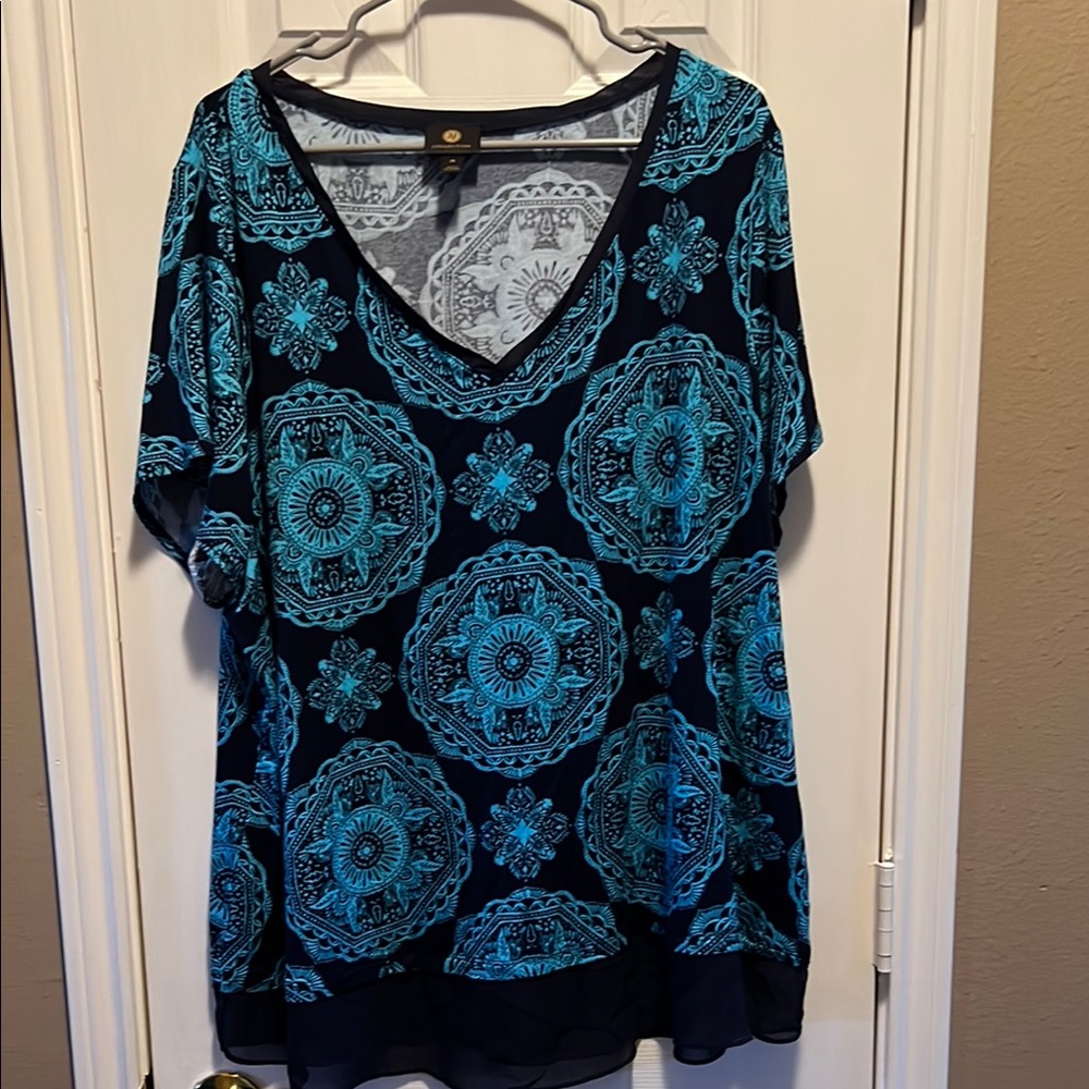 NWT JM Collection 3X Blue and Black Oversized Tunic Blouse